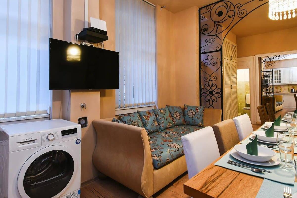 Very Central Very Spacious New Home บูดาเปสต์ ภายนอก รูปภาพ