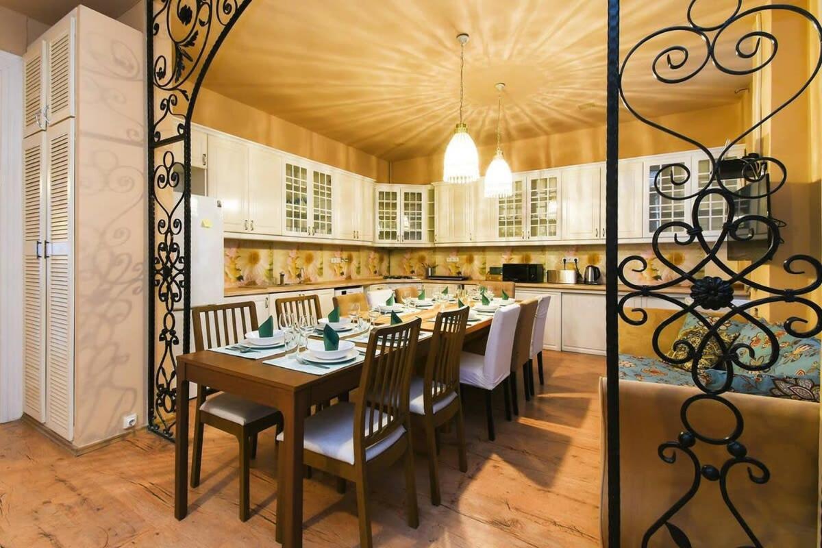 Very Central Very Spacious New Home บูดาเปสต์ ภายนอก รูปภาพ